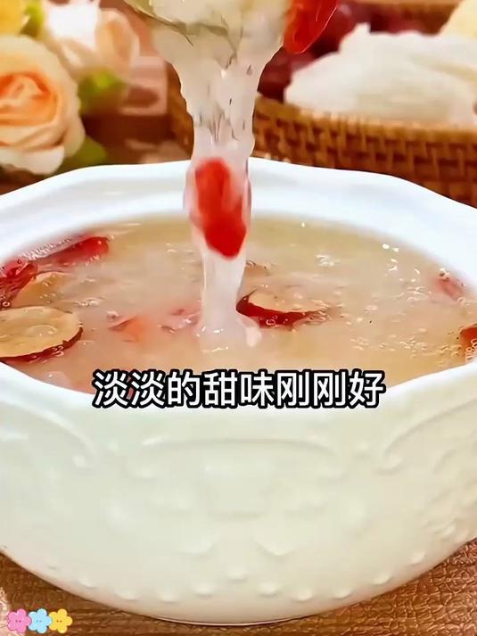 燕窝与银耳的完美邂逅,这碗羹竟然有这些好处?