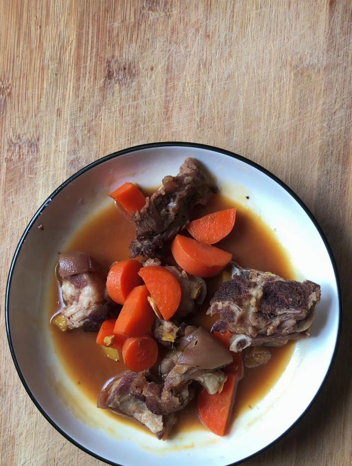 羊肉和什么菜搭配最好,和胡萝卜搭配最好