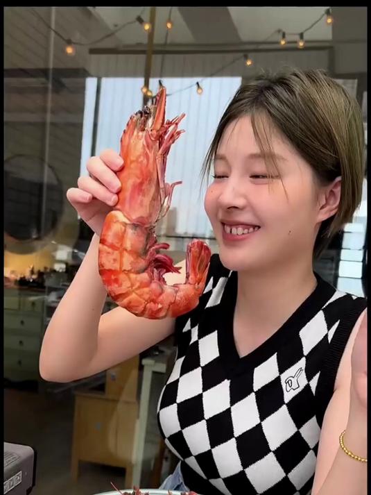 黑虎虾实测!冷链直达新鲜如初,肉质紧实不柴!