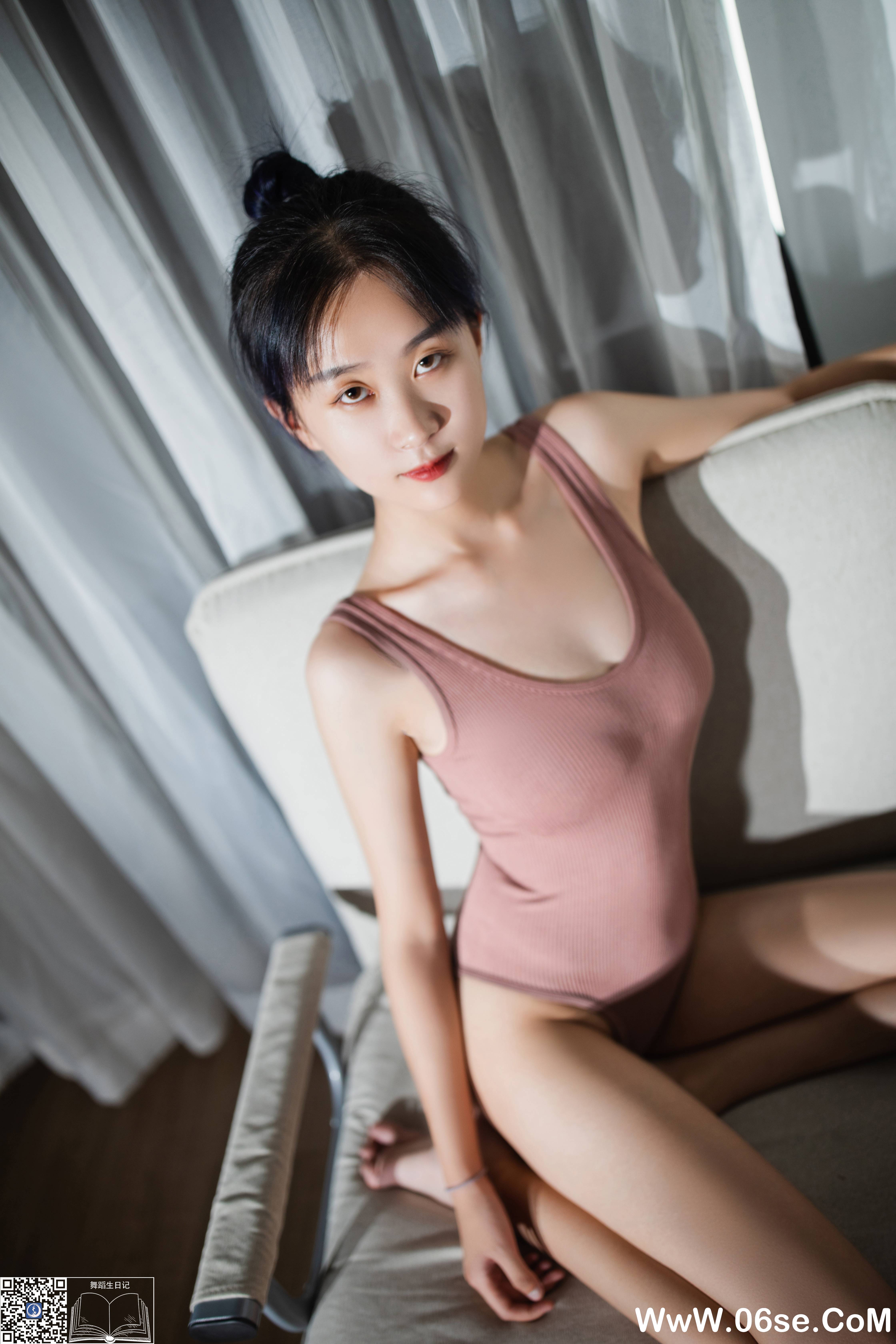 [GALLI嘉丽]舞蹈生日记 027 - 苗苗[30P211M]-六色网