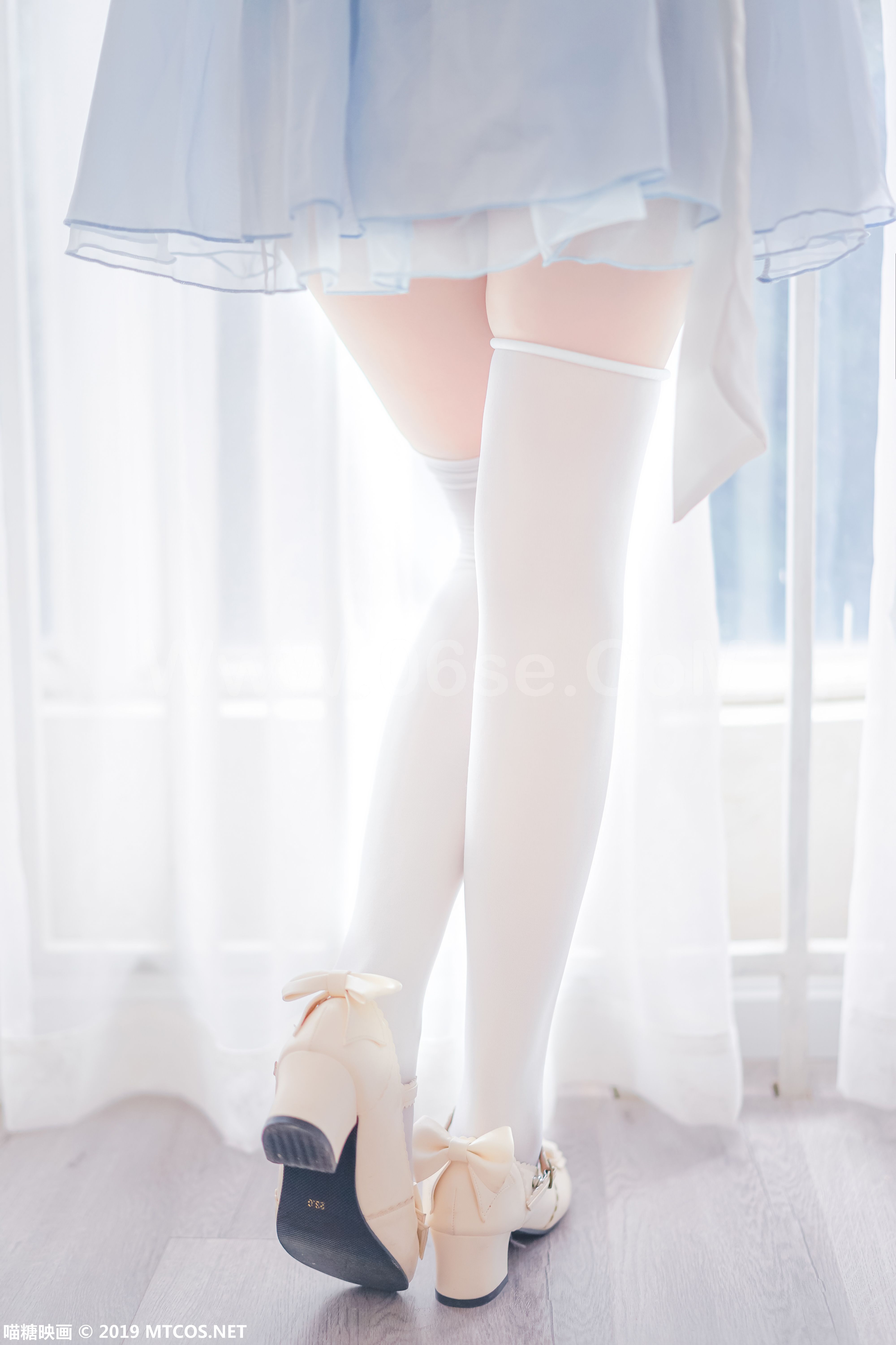 图片[32]-[MTCos] 喵糖映画 Vol.053 嶋葵 蓝色兔子-六色网