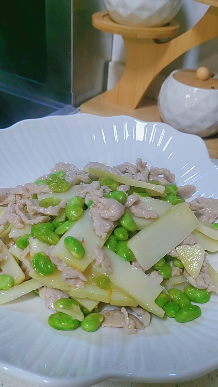 酸笋炒肉丝,很下饭