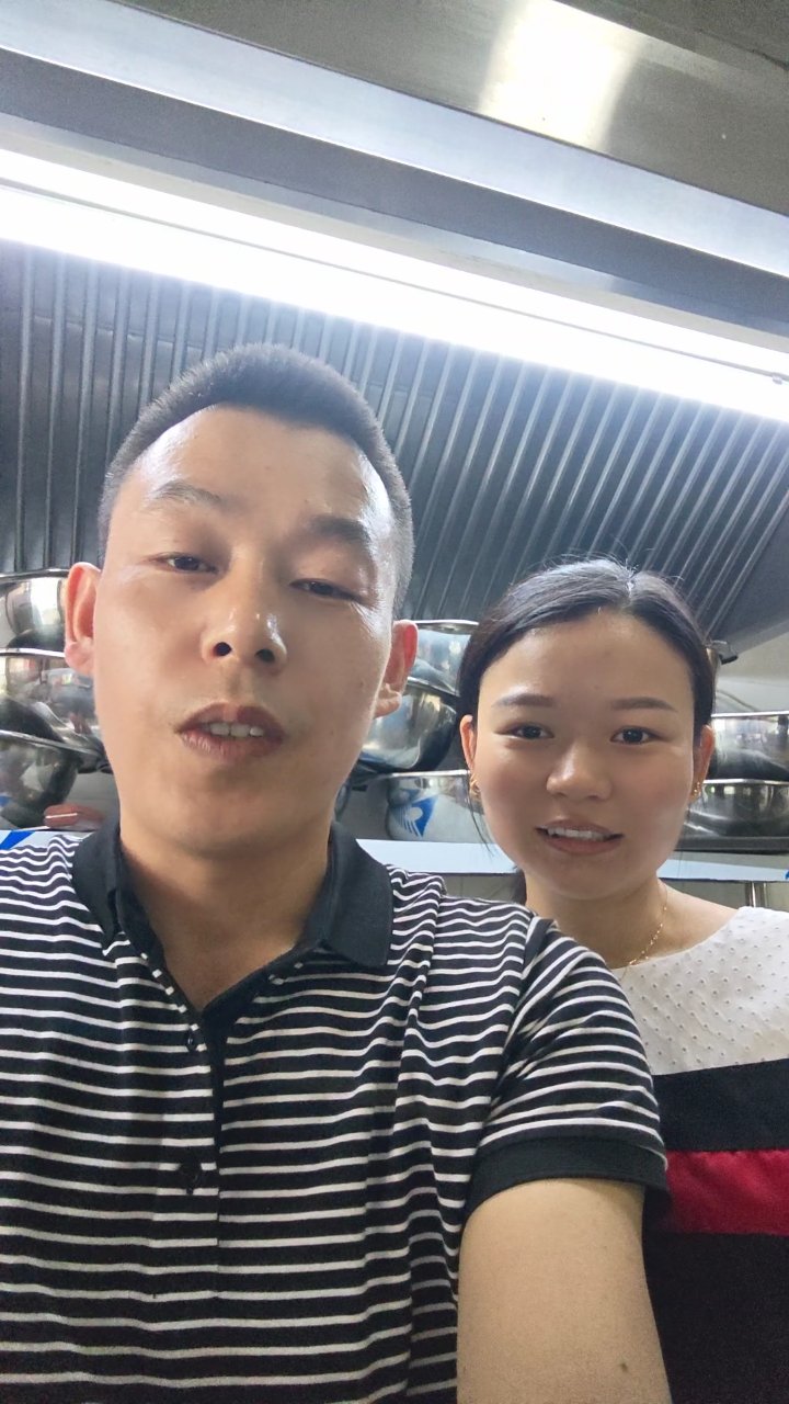 43度高温天,火锅配啤酒超爽!