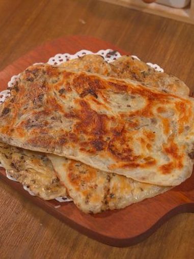 酥酥脆脆的梅干菜锅盔,可煎可烤,在家几分钟就能做,好吃又方便 锅盔 梅干菜锅盔