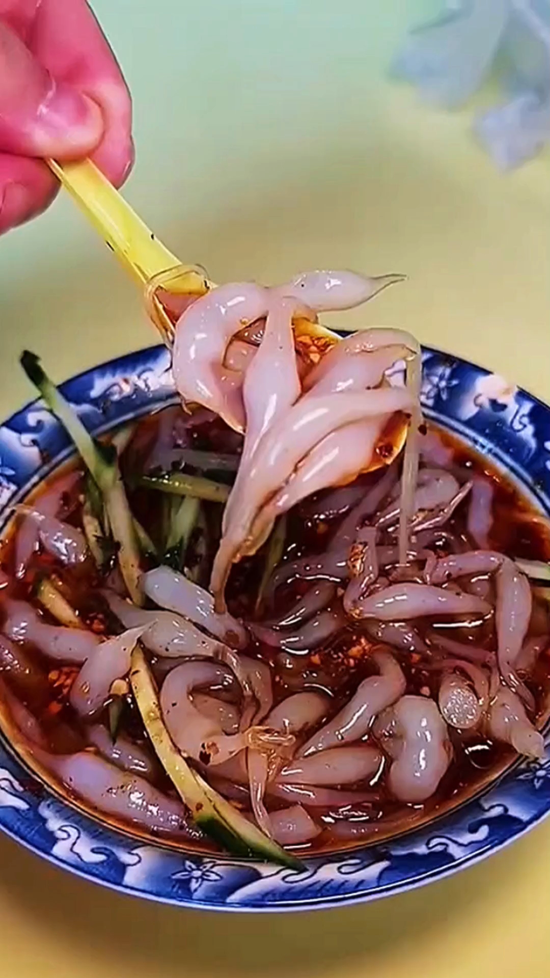 好吃美味的面鱼的制作方法。