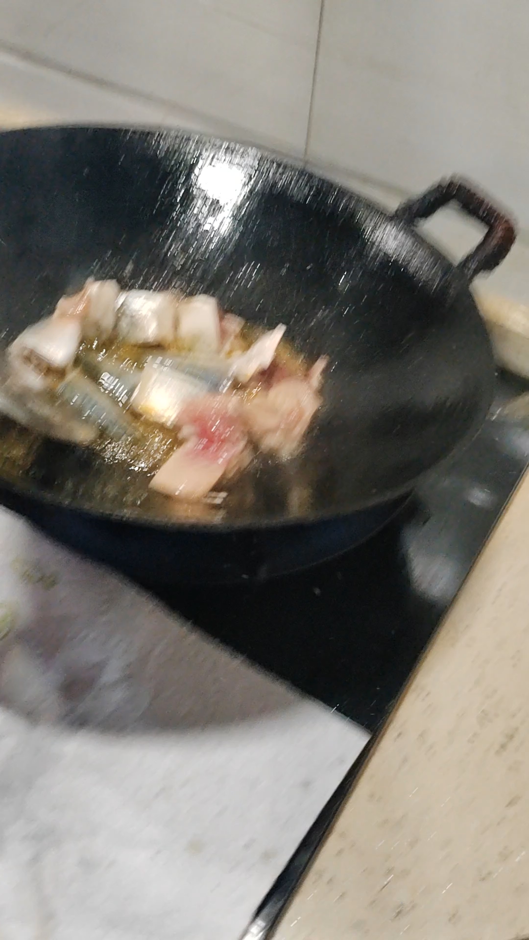 正宗的秋刀鱼红烧