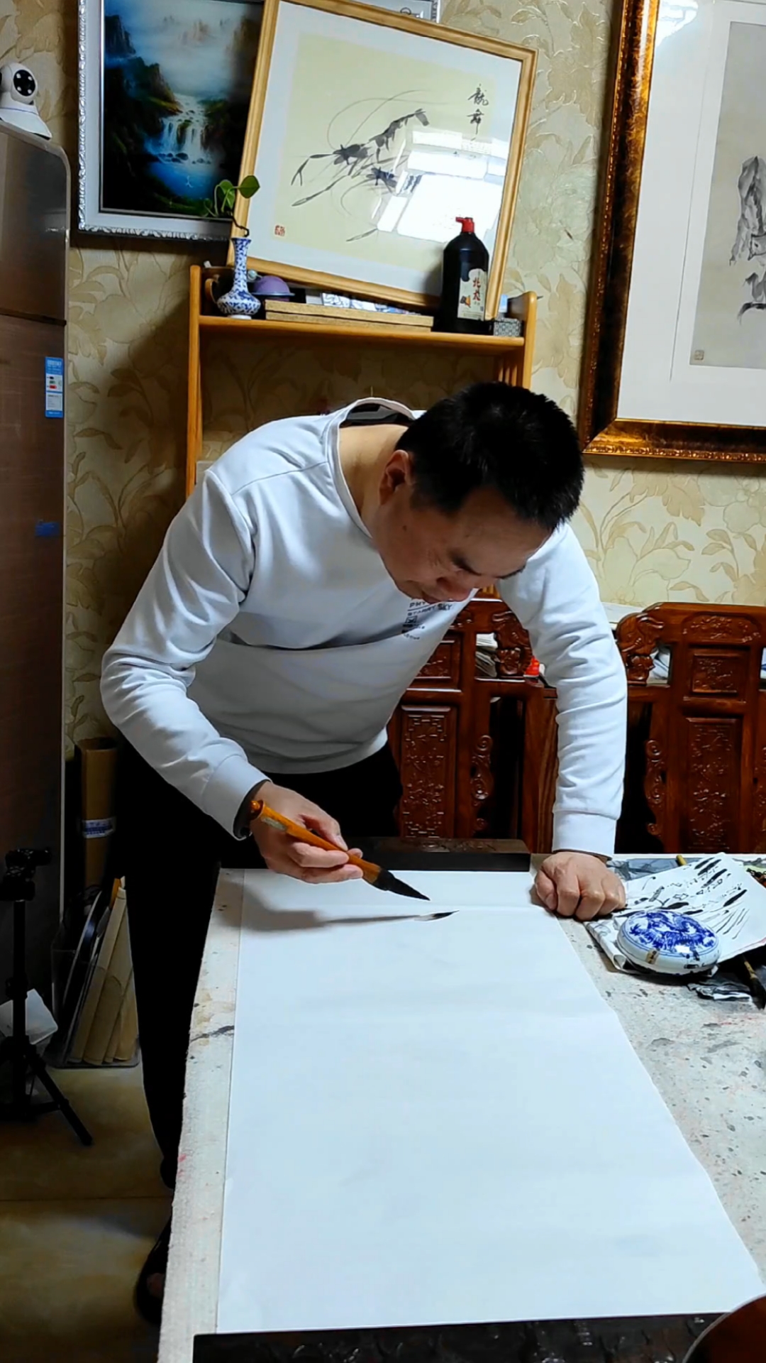 王存东水墨虾,传承学习白石画虾艺术