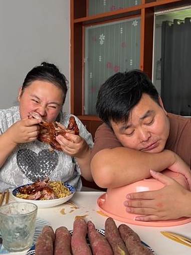 夫妻日常 鸭骨头跟你很配