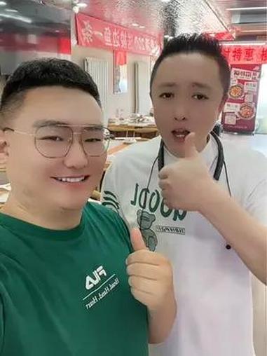 短视频运营 引流拓客 短视频拍摄 本地生活服务 达人探店 二舅家铁锅炖,宣传视频马上会,跟
