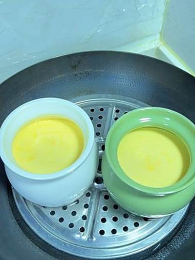 超简单的牛奶炖蛋,奶香奶香的,你不试试吗?每日分享 营养早餐 鸡蛋的神仙吃法 牛奶炖蛋 学