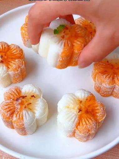 只需三种材料解锁—不用烤箱不会上火的月饼，老人小孩都可以吃，软糯香甜营养好吃 红薯月饼 糯