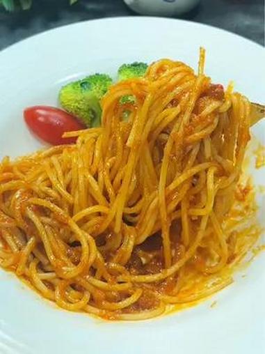 孩子爱吃的番茄肉酱意面!