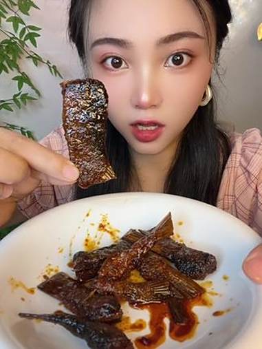 美食 零食推荐 鱼尾 香辣鱼尾