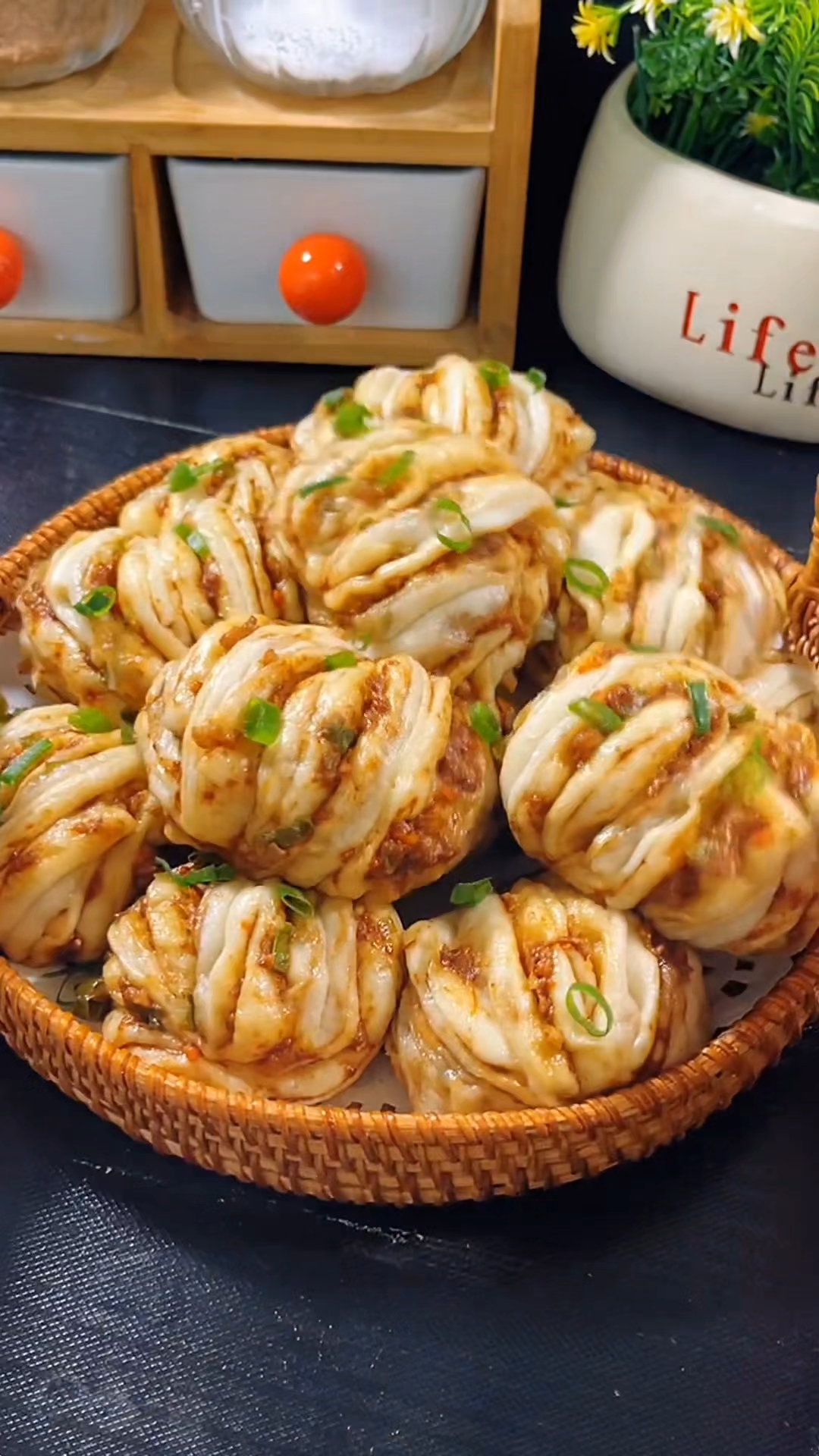 好吃的肉花卷，你能吃几个