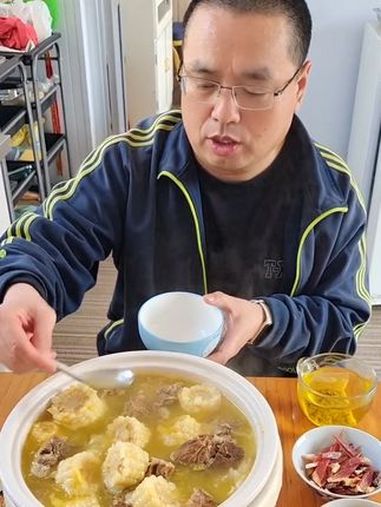 5分钟做大餐,想吃啥放啥,一锅炖好吃又好喝,连汤都不剩 记录真实生活 煲汤