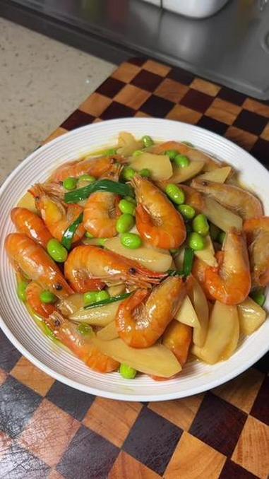 茭白炒河虾#毛豆炒河虾