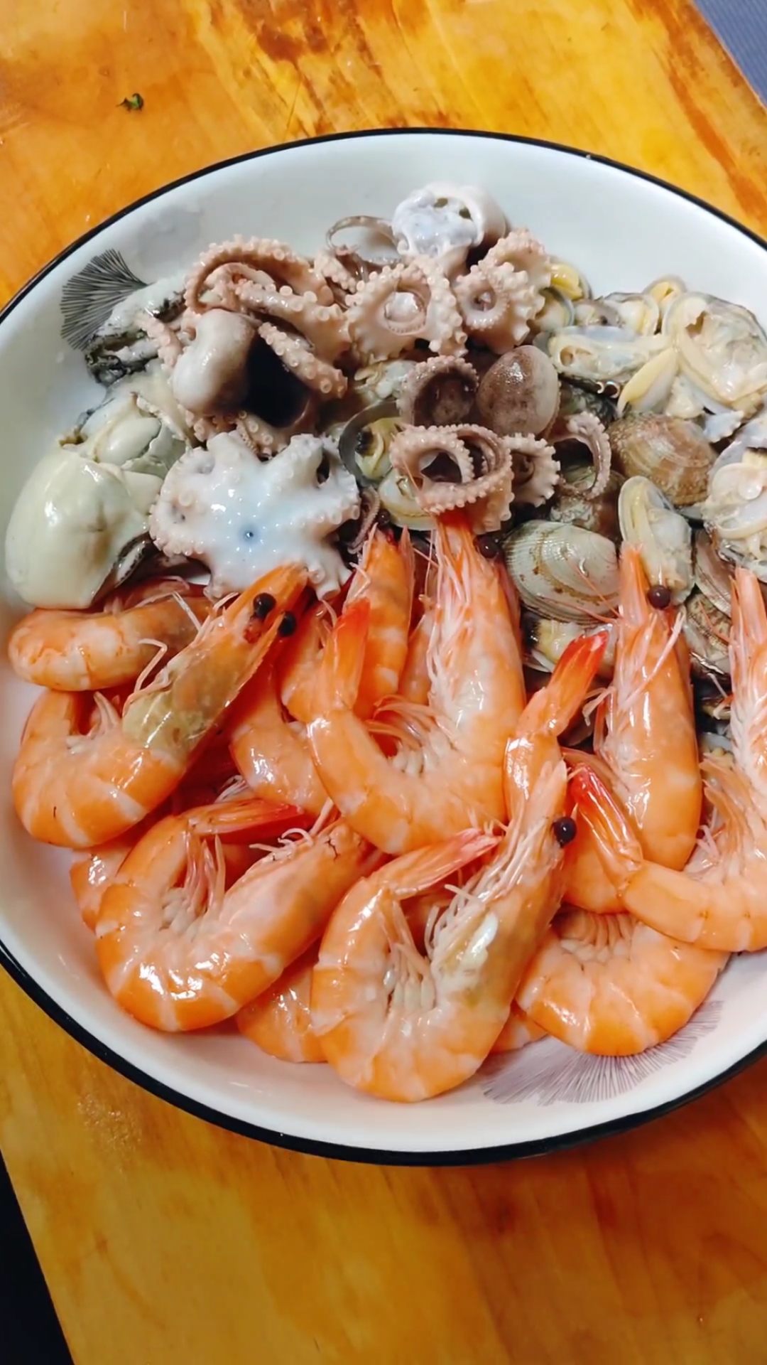 超有方法,把捞汁小海鲜做的比酒店正宗,冰爽脆,鲜鲜鲜