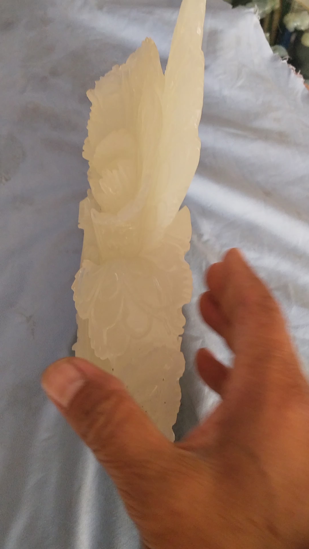 一个玉白菜的摆件