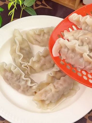 早餐 不知道吃啥的一定要试试这个三全饺子王,个大饱满,馅料鲜香味美～妈呀太香了 饺子 早餐