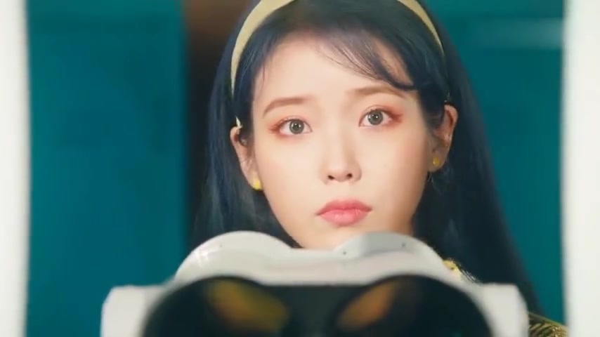 [图]IU_李知恩_回归专辑主打《Blueming》MV预告