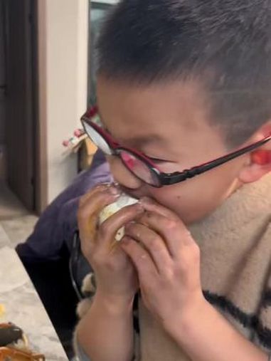 胎鹅蛋 吃得真香 农村美食有多香