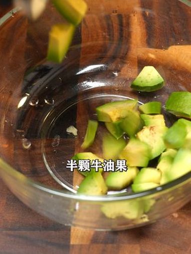 切疯了!这声儿能瘦10斤 轻食简餐 低脂餐 吃瘦不饿瘦 抖音音频投稿计划 低脂蔬菜沙拉酱