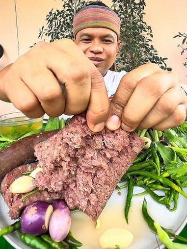 我自己做的烤酸肉肠 美食 泰国美食 户外美食 抖音美食 内容启发搜索