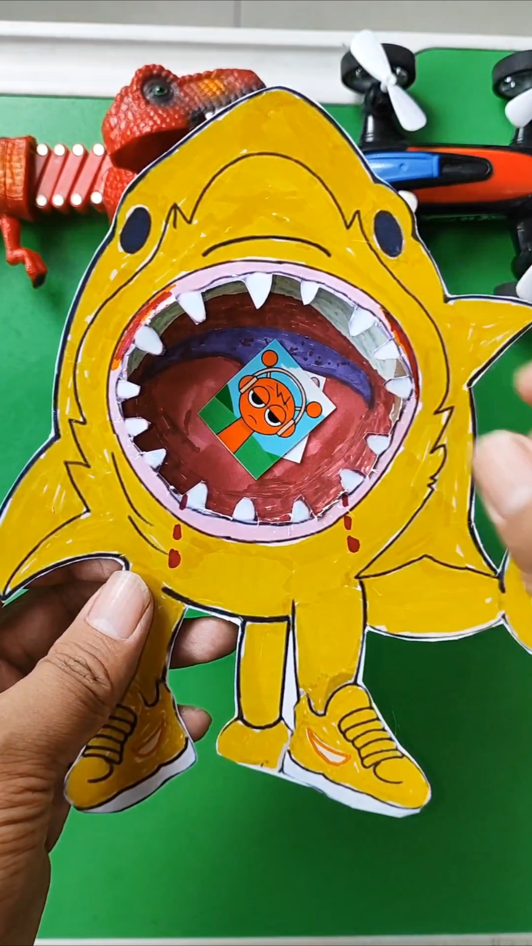 手工制作,黄金耐克鲨鱼吃掉了奥伦和平基,我们一起来营救吧