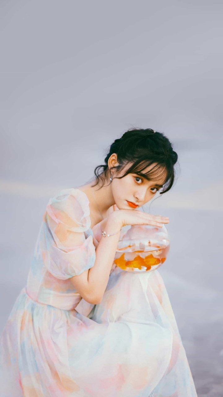 漂亮的美女头像哦