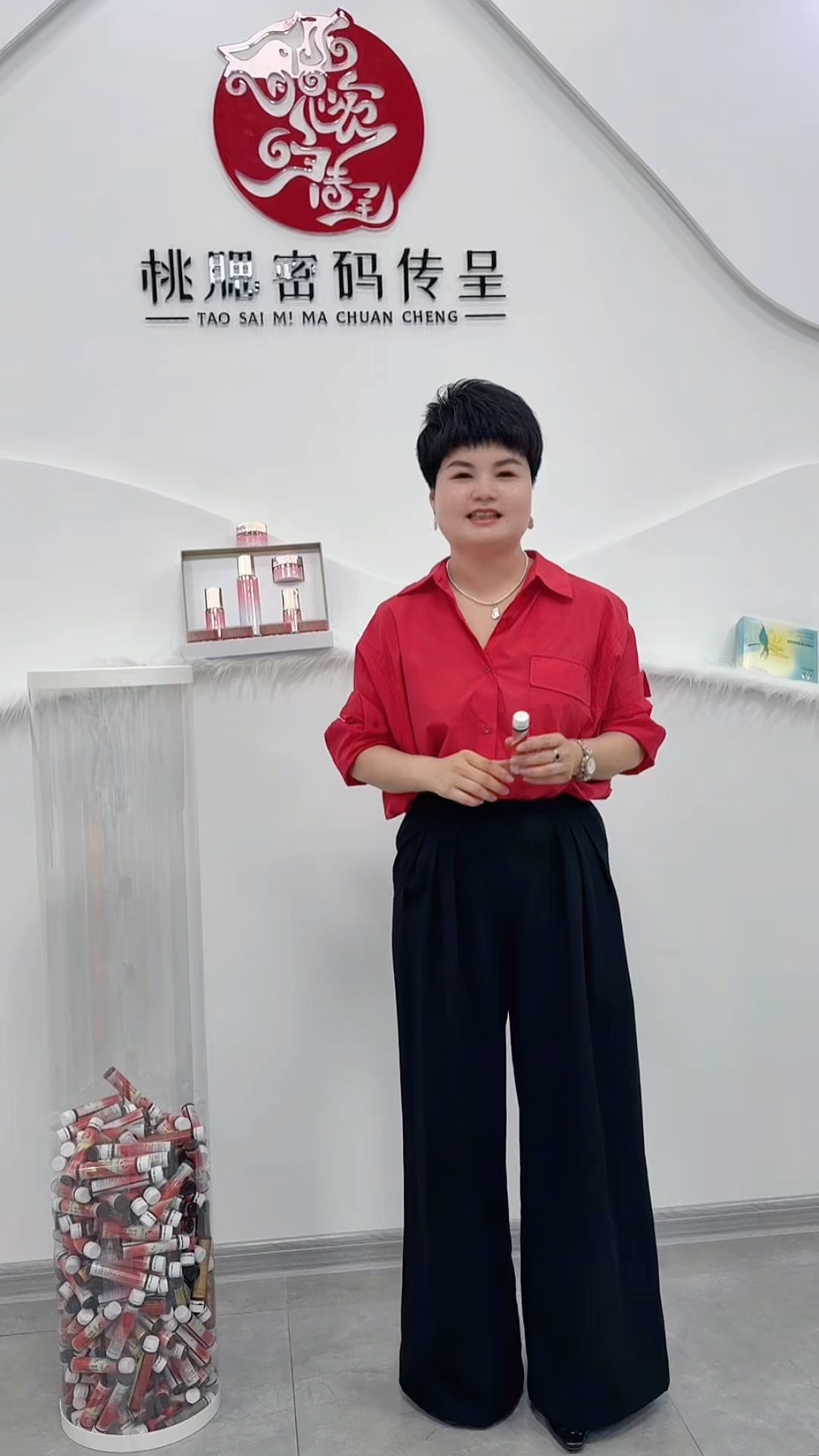 喝地龙海参蛋白肽，赶走亚健康，拥有健康的身体。