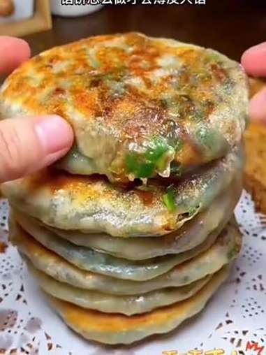 Y早起三分钟，不用和面就能吃上新鲜韭菜盒子，外脆里香，皮薄馅多，我们全家都喜欢吃。解馋 韭