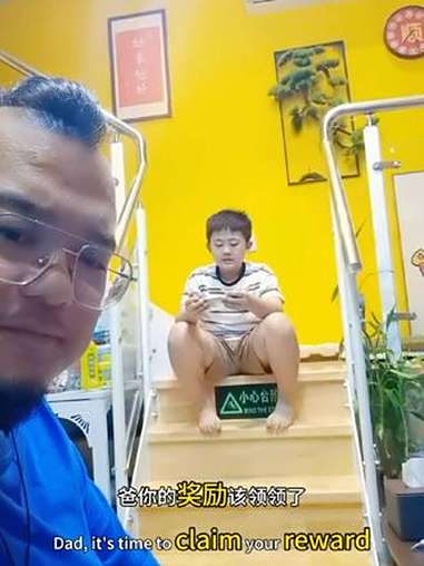 不是我教你《大学》《孙子兵法》的时候了,长大了,能到我老师了……三角洲 乌鲁鲁 亲子时光