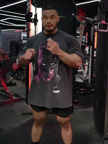 几个月之前的派大星变身魔人布欧?