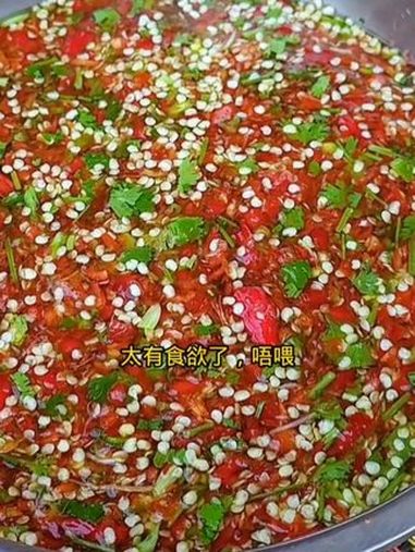 炭烤小墨鱼须串串剁椒酱汁 泰国有哪些神奇美食 泰国主播吃美食视频 泰国大叔 内容启发搜索 