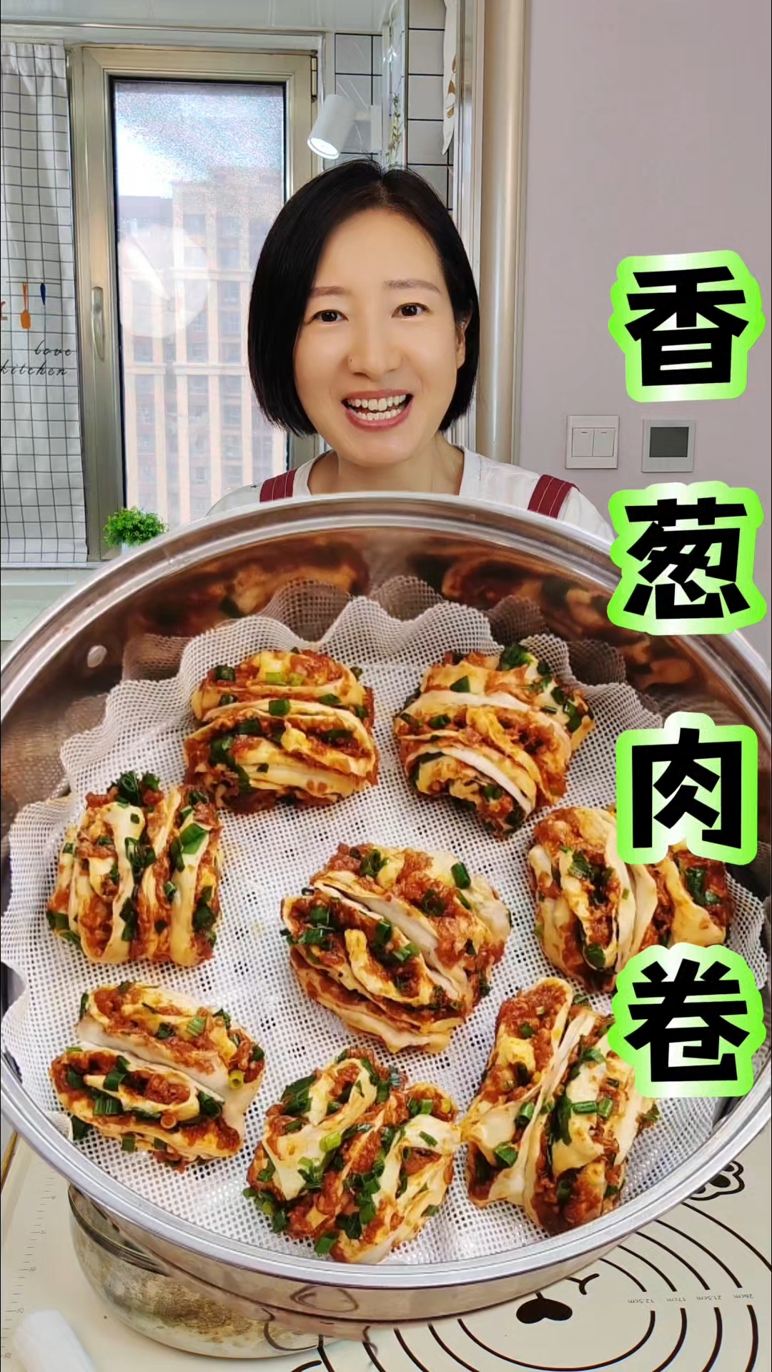 比赵露思的红糖肉松卷还好吃