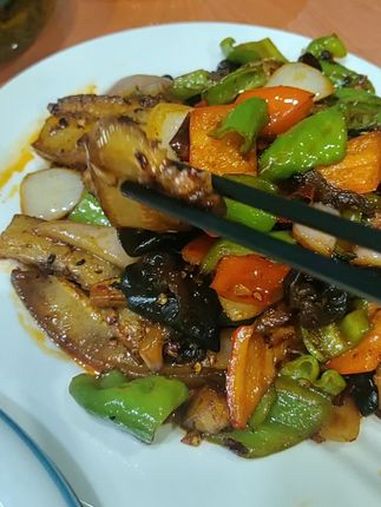 回锅肉 同城美食 分享美食分享快乐 记录我的生活 原创视频 涑水宴厅实惠套餐