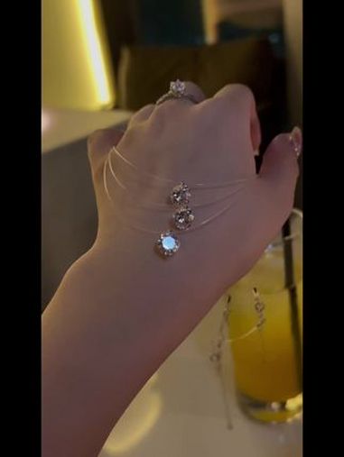 跟着女明星选果然不会错的!这个人鱼之泪真是绝绝子!闪闪的很安心。亲测分享 锁骨链 人鱼之泪