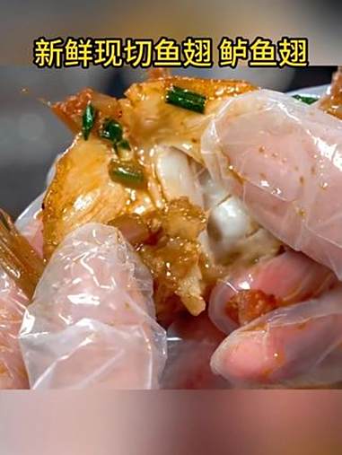 新鲜现切鲈鱼翅,鲜嫩营养无碎刺,红烧、剁椒都美味,我们全家都爱吃!