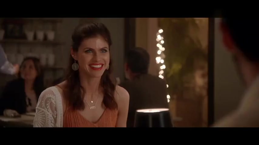 [图]达达里奥(Alexandra Daddario)在《Why Women Kill》的片段: