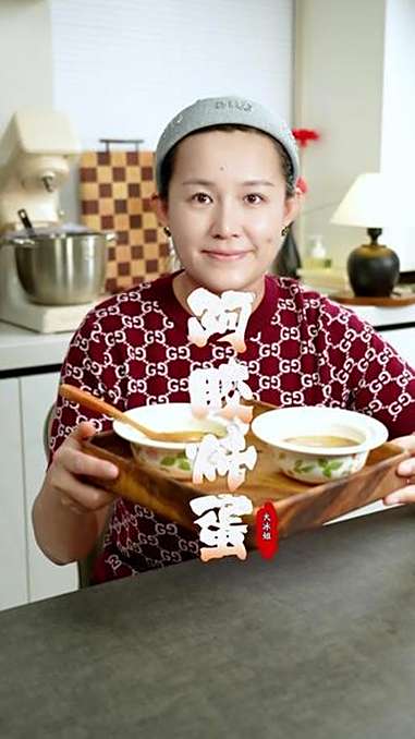 秋冬季女生一定要给自己安排这个阿胶炖蛋!当归 黄芪鲜阿胶 诗宴 好好养自己 女生必备