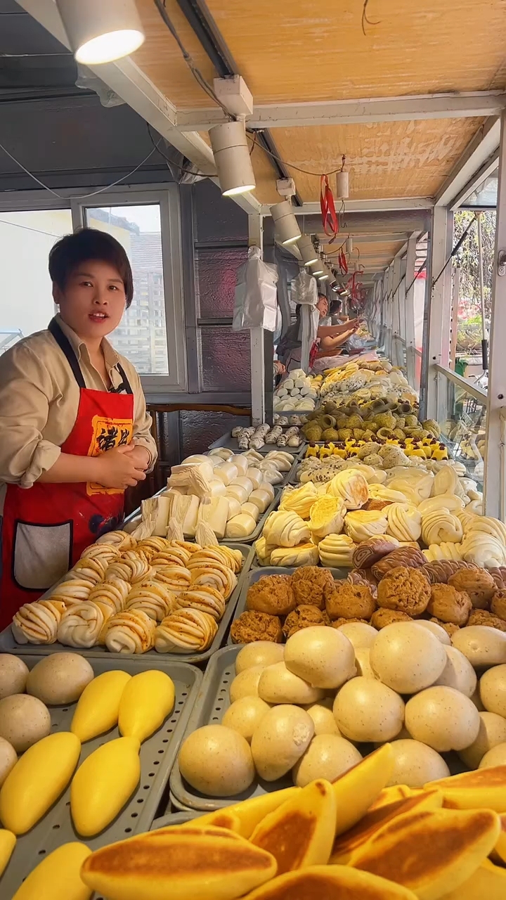 小馒头大世界品种全花样多,才是现在馒头店该有的形象!