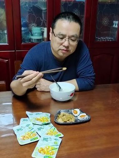 走步回来大米粥配榨菜芯,清淡爽口 平平淡淡小日子 好物推荐