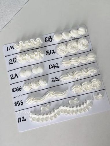 生日蛋糕裱花教程 人气蛋糕推荐 蛋糕烘焙教学 蛋糕 视频同款花嘴左下角