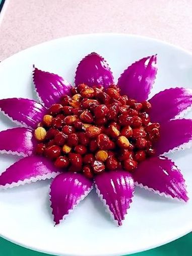 乡村夏天吃点儿啥,来盘洋葱花生米!精美摆盘做法!花生米 洋葱 凉拌菜摆盘 洋葱花生米