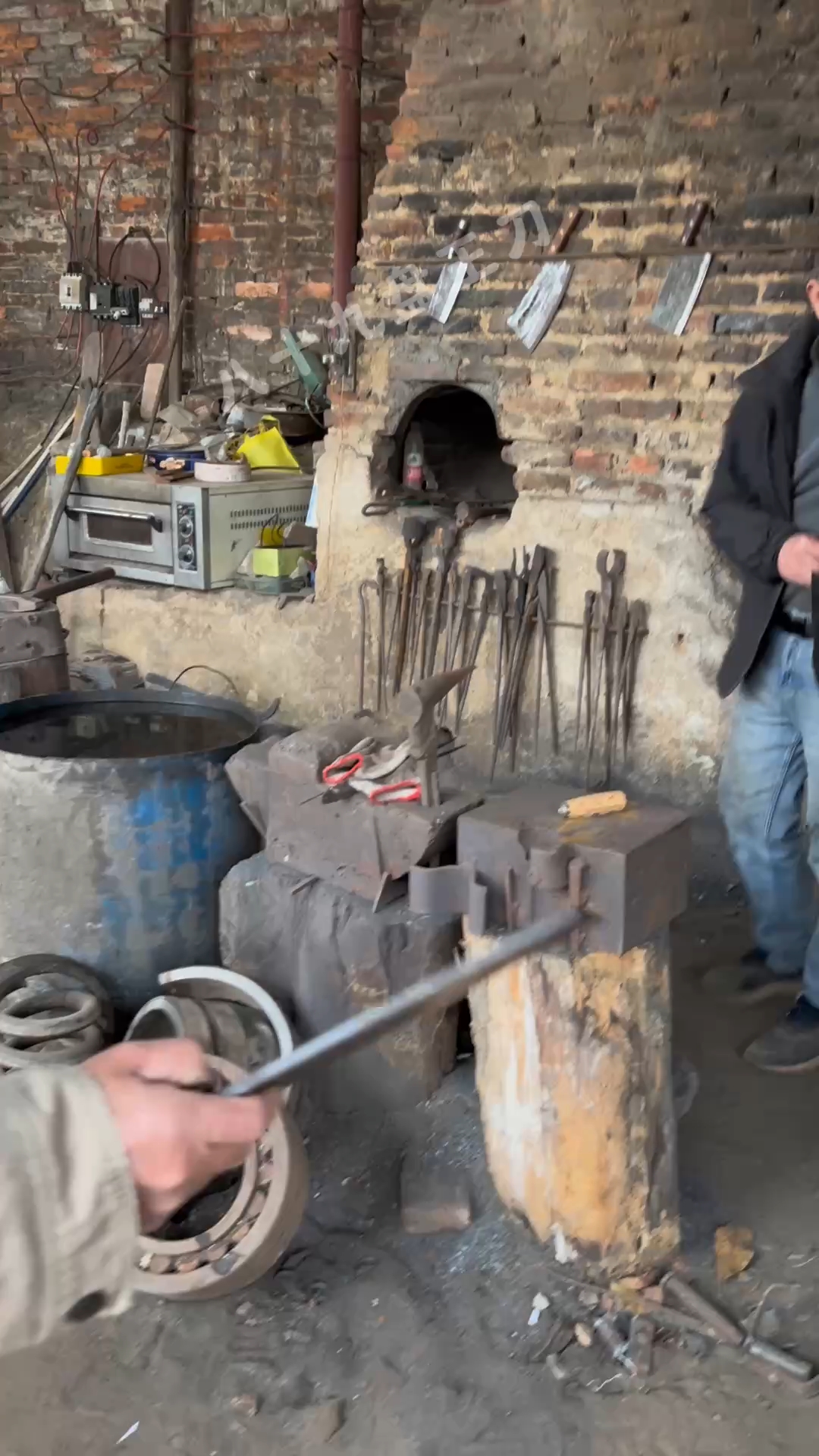 手工真材实料锻打菜刀,今天维修了一把,20多年前的菜刀