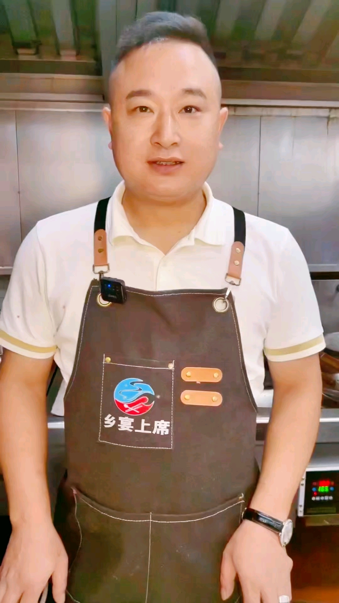 红尖椒炒牛板筋,人生不过三万天有酒有肉赛神仙