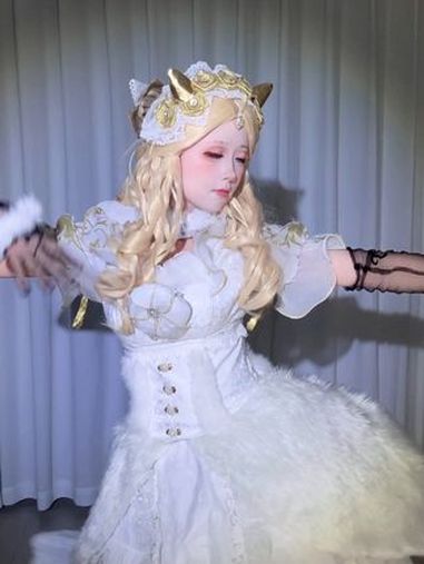 是这样跳吗 第五人格 小女孩恶之源 小鸡恰恰舞 第五人格小鸡舞 翻跳