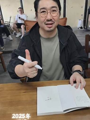 时间的参照物到底是什么 但我想我会让自己更坚强吧 南派三叔 盗墓笔记 张起灵 吴邪