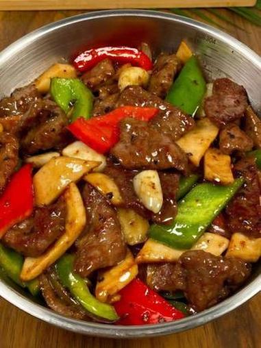 餐桌上最受欢迎的10道经典家常菜，简直好吃到跺脚。#超级下饭 #家常菜 #抖音美食推荐官 