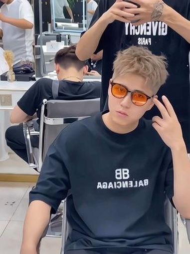 不染一次奶茶色你都不知道自己有多帅 懂你的发型师